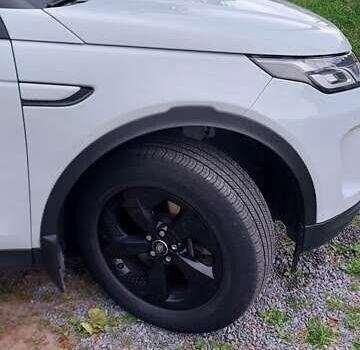 Белый Ленд Ровер Discovery Sport, объемом двигателя 2 л и пробегом 131 тыс. км за 27999 $, фото 19 на Automoto.ua
