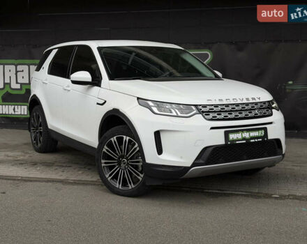 Белый Ленд Ровер Discovery Sport, объемом двигателя 2 л и пробегом 64 тыс. км за 31500 $, фото 2 на Automoto.ua