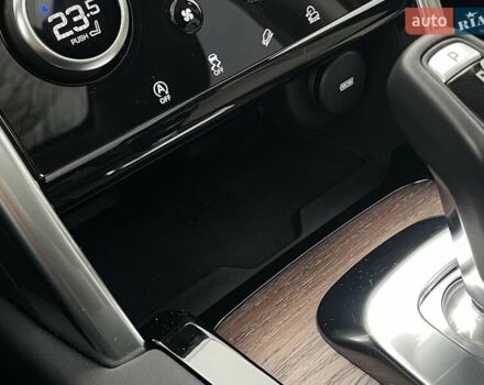 Белый Ленд Ровер Discovery Sport, объемом двигателя 2 л и пробегом 72 тыс. км за 37000 $, фото 25 на Automoto.ua