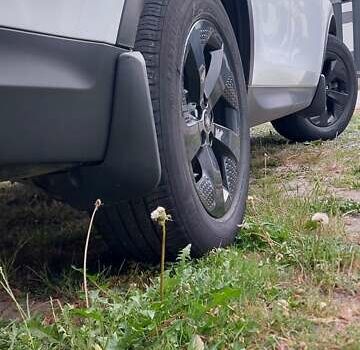 Белый Ленд Ровер Discovery Sport, объемом двигателя 2 л и пробегом 131 тыс. км за 27999 $, фото 24 на Automoto.ua