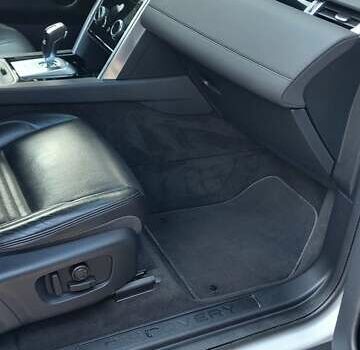 Белый Ленд Ровер Discovery Sport, объемом двигателя 2 л и пробегом 131 тыс. км за 27999 $, фото 61 на Automoto.ua