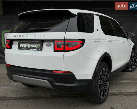 Белый Ленд Ровер Discovery Sport, объемом двигателя 2 л и пробегом 64 тыс. км за 31500 $, фото 46 на Automoto.ua