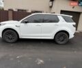 Белый Ленд Ровер Discovery Sport, объемом двигателя 2 л и пробегом 49 тыс. км за 42000 $, фото 2 на Automoto.ua