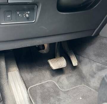 Белый Ленд Ровер Discovery Sport, объемом двигателя 2 л и пробегом 131 тыс. км за 27999 $, фото 52 на Automoto.ua