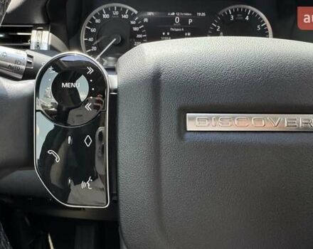 Білий Ленд Ровер Discovery Sport, об'ємом двигуна 2 л та пробігом 70 тис. км за 25000 $, фото 22 на Automoto.ua