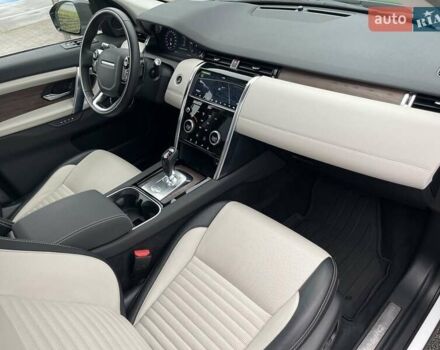 Белый Ленд Ровер Discovery Sport, объемом двигателя 2 л и пробегом 72 тыс. км за 37000 $, фото 30 на Automoto.ua