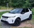 Белый Ленд Ровер Discovery Sport, объемом двигателя 2 л и пробегом 131 тыс. км за 27999 $, фото 4 на Automoto.ua