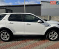 Белый Ленд Ровер Discovery Sport, объемом двигателя 2 л и пробегом 55 тыс. км за 23800 $, фото 3 на Automoto.ua