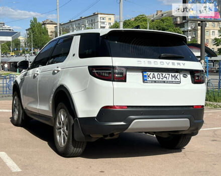 Белый Ленд Ровер Discovery Sport, объемом двигателя 2 л и пробегом 58 тыс. км за 36900 $, фото 6 на Automoto.ua