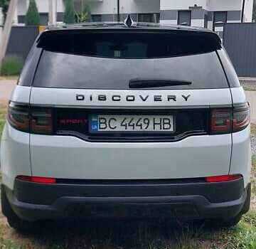 Белый Ленд Ровер Discovery Sport, объемом двигателя 2 л и пробегом 131 тыс. км за 27999 $, фото 17 на Automoto.ua
