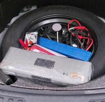 Белый Ленд Ровер Discovery Sport, объемом двигателя 2 л и пробегом 131 тыс. км за 27999 $, фото 38 на Automoto.ua