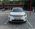 Белый Ленд Ровер Discovery Sport, объемом двигателя 2 л и пробегом 106 тыс. км за 23000 $, фото 1 на Automoto.ua