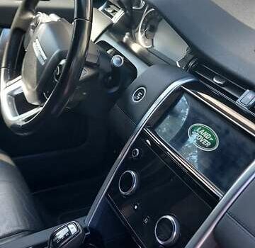 Белый Ленд Ровер Discovery Sport, объемом двигателя 2 л и пробегом 131 тыс. км за 27999 $, фото 66 на Automoto.ua