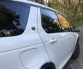 Белый Ленд Ровер Discovery Sport, объемом двигателя 2 л и пробегом 62 тыс. км за 36500 $, фото 8 на Automoto.ua