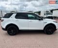 Белый Ленд Ровер Discovery Sport, объемом двигателя 2 л и пробегом 66 тыс. км за 19990 $, фото 10 на Automoto.ua