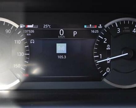 Білий Ленд Ровер Discovery Sport, об'ємом двигуна 2 л та пробігом 37 тис. км за 35000 $, фото 35 на Automoto.ua