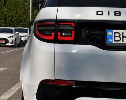 Білий Ленд Ровер Discovery Sport, об'ємом двигуна 2 л та пробігом 37 тис. км за 35000 $, фото 5 на Automoto.ua