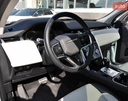 Білий Ленд Ровер Discovery Sport, об'ємом двигуна 2 л та пробігом 37 тис. км за 35000 $, фото 29 на Automoto.ua