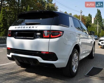 Білий Ленд Ровер Discovery Sport, об'ємом двигуна 2 л та пробігом 37 тис. км за 35000 $, фото 10 на Automoto.ua