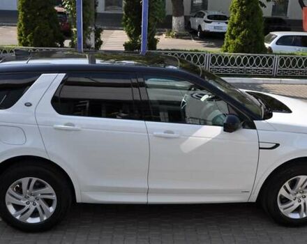 Білий Ленд Ровер Discovery Sport, об'ємом двигуна 2 л та пробігом 37 тис. км за 35000 $, фото 11 на Automoto.ua