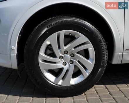 Білий Ленд Ровер Discovery Sport, об'ємом двигуна 2 л та пробігом 37 тис. км за 35000 $, фото 15 на Automoto.ua