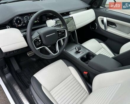 Белый Ленд Ровер Discovery Sport, объемом двигателя 1.5 л и пробегом 18 тыс. км за 65900 $, фото 11 на Automoto.ua
