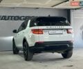 Белый Ленд Ровер Discovery Sport, объемом двигателя 2 л и пробегом 18 тыс. км за 39900 $, фото 8 на Automoto.ua
