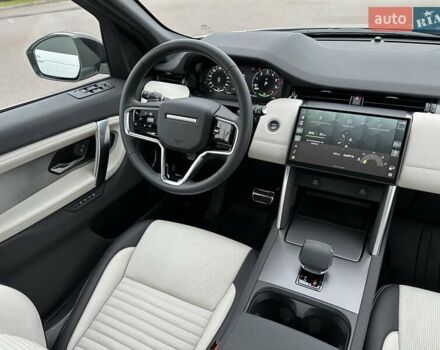 Белый Ленд Ровер Discovery Sport, объемом двигателя 1.5 л и пробегом 18 тыс. км за 65900 $, фото 24 на Automoto.ua