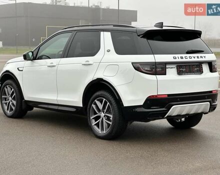 Белый Ленд Ровер Discovery Sport, объемом двигателя 1.5 л и пробегом 18 тыс. км за 65900 $, фото 4 на Automoto.ua
