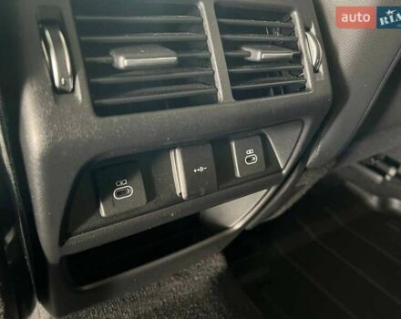 Белый Ленд Ровер Discovery Sport, объемом двигателя 2 л и пробегом 18 тыс. км за 42500 $, фото 31 на Automoto.ua