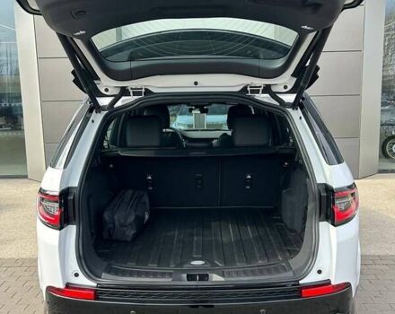 Белый Ленд Ровер Discovery Sport, объемом двигателя 2 л и пробегом 5 тыс. км за 66566 $, фото 29 на Automoto.ua