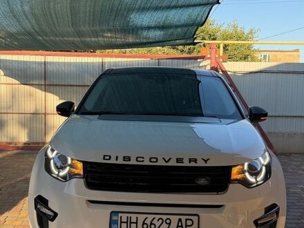 Белый Ленд Ровер Discovery Sport, объемом двигателя 2 л и пробегом 99 тыс. км за 17500 $, фото 1 на Automoto.ua