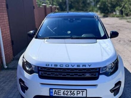 Ленд Ровер Discovery Sport 2015 в Днепре (Днепропетровске) на Automoto.ua Белый Ленд Ровер Discovery Sport, объемом двигателя 2.18 л и пробегом 171 тыс. км за 18569 $, фото 1 на Automoto.ua