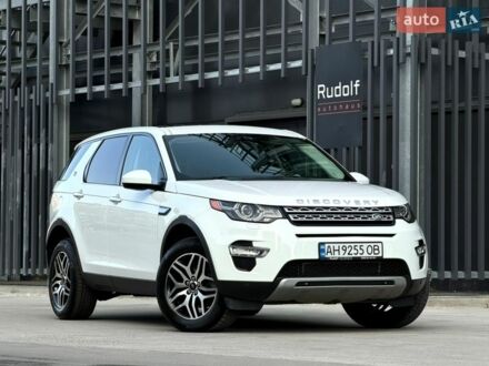 Белый Ленд Ровер Discovery Sport, объемом двигателя 2 л и пробегом 99 тыс. км за 18500 $, фото 1 на Automoto.ua