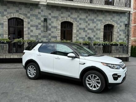 Ленд Ровер Discovery Sport 2016 в Черновцах на Automoto.ua Белый Ленд Ровер Discovery Sport, объемом двигателя 2 л и пробегом 102 тыс. км за 18900 $, фото 1 на Automoto.ua