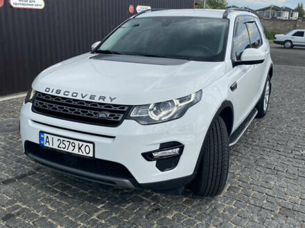 Белый Ленд Ровер Discovery Sport, объемом двигателя 2 л и пробегом 120 тыс. км за 24900 $, фото 1 на Automoto.ua