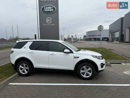 Белый Ленд Ровер Discovery Sport, объемом двигателя 2 л и пробегом 93 тыс. км за 22500 $, фото 1 на Automoto.ua