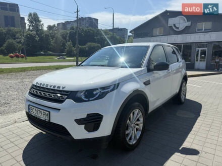 Белый Ленд Ровер Discovery Sport, объемом двигателя 2 л и пробегом 136 тыс. км за 20000 $, фото 1 на Automoto.ua