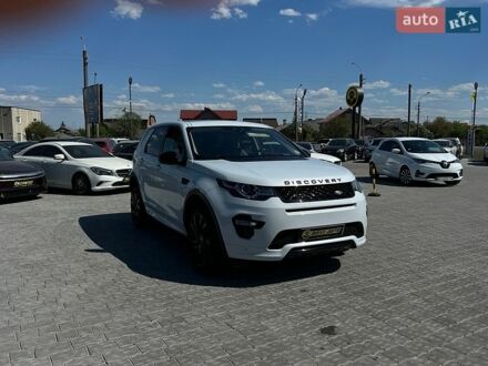 Белый Ленд Ровер Discovery Sport, объемом двигателя 2 л и пробегом 123 тыс. км за 22000 $, фото 1 на Automoto.ua