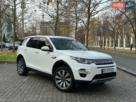 Белый Ленд Ровер Discovery Sport, объемом двигателя 2 л и пробегом 171 тыс. км за 22700 $, фото 1 на Automoto.ua