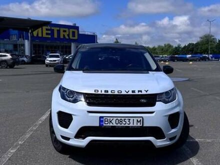 Білий Ленд Ровер Discovery Sport, об'ємом двигуна 2 л та пробігом 48 тис. км за 32000 $, фото 1 на Automoto.ua