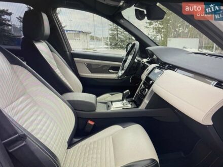 Белый Ленд Ровер Discovery Sport, объемом двигателя 2 л и пробегом 44 тыс. км за 31700 $, фото 1 на Automoto.ua
