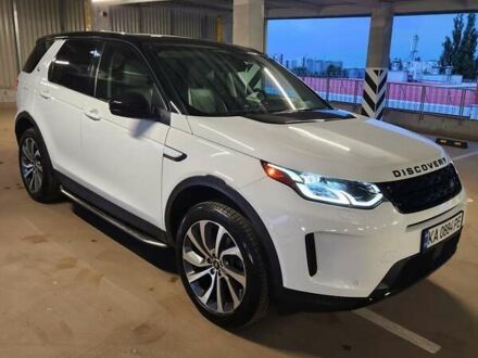 Белый Ленд Ровер Discovery Sport, объемом двигателя 2 л и пробегом 141 тыс. км за 26500 $, фото 1 на Automoto.ua