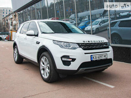 Белый Ленд Ровер Discovery Sport, объемом двигателя 2 л и пробегом 39 тыс. км за 23900 $, фото 1 на Automoto.ua