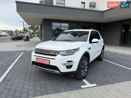 Белый Ленд Ровер Discovery Sport, объемом двигателя 2 л и пробегом 100 тыс. км за 18900 $, фото 1 на Automoto.ua