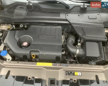 Бежевый Ленд Ровер Discovery Sport, объемом двигателя 2 л и пробегом 208 тыс. км за 22000 $, фото 15 на Automoto.ua