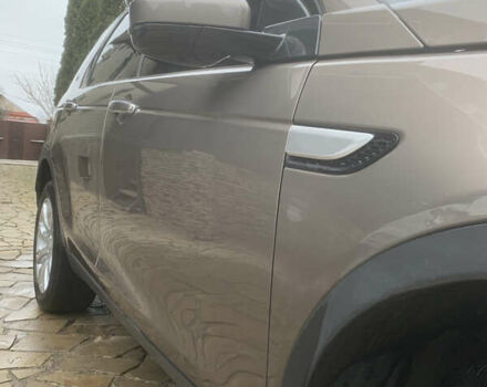 Бежевый Ленд Ровер Discovery Sport, объемом двигателя 2 л и пробегом 208 тыс. км за 22000 $, фото 2 на Automoto.ua