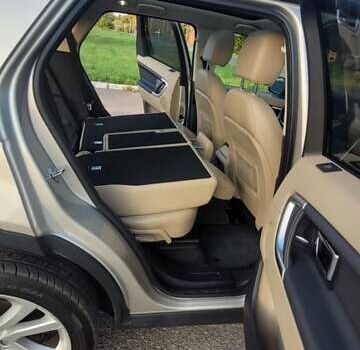 Бежевый Ленд Ровер Discovery Sport, объемом двигателя 2 л и пробегом 117 тыс. км за 19500 $, фото 58 на Automoto.ua