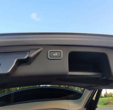 Бежевый Ленд Ровер Discovery Sport, объемом двигателя 2 л и пробегом 117 тыс. км за 19500 $, фото 59 на Automoto.ua