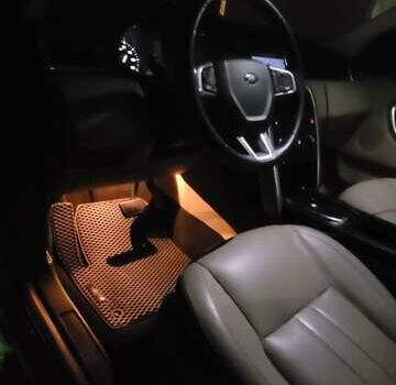 Бежевый Ленд Ровер Discovery Sport, объемом двигателя 2 л и пробегом 117 тыс. км за 19500 $, фото 86 на Automoto.ua